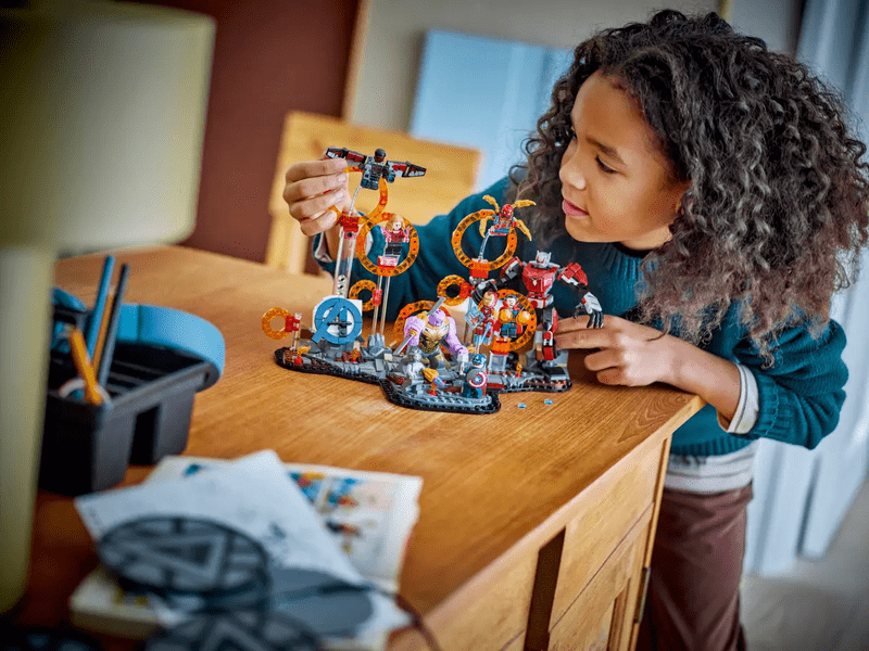 LEGO 76323