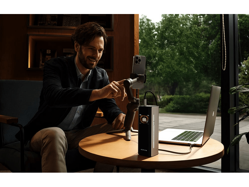 EcoFlow Rapid Pro Powerbank kábellel, 300W/140W