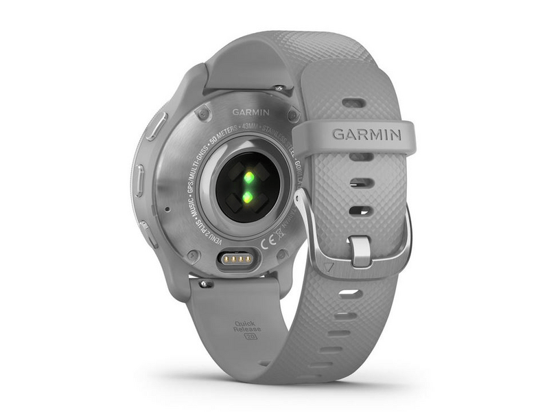 Garmin Venu 2 Plus Okosóra, Ezüst, Púderszürke színű szilikon szíj (010-02496-10)