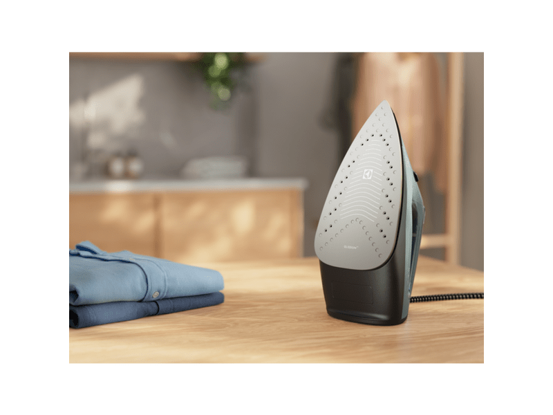 Electrolux E5SI2-6OG EasyLine gőzölős vasaló