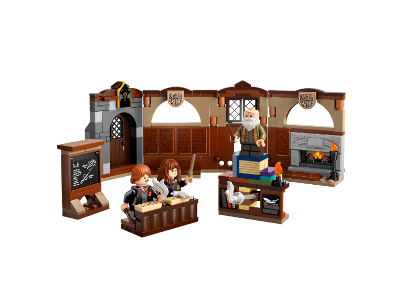 LEGO® Harry Potter™ Hogwarts™ Dvorac: Učionica čari (76442)