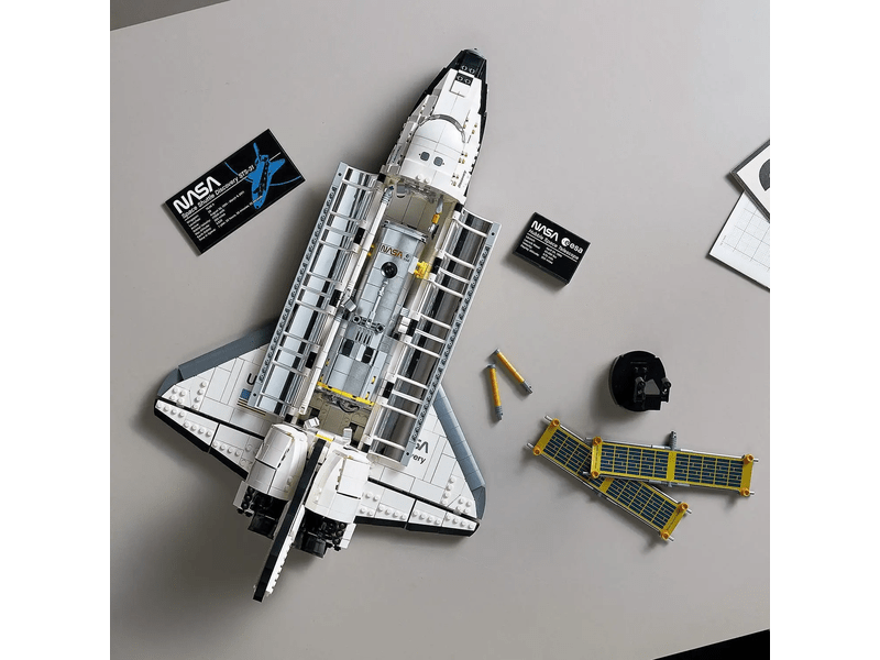 LEGO Icons A NASA Discovery űrsiklója