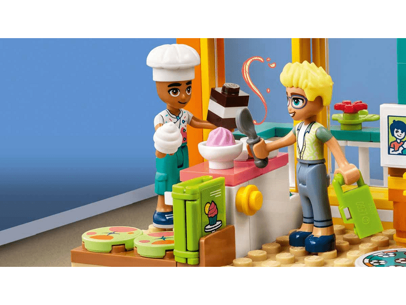 LEGO® Friends Leo szobája (41754)