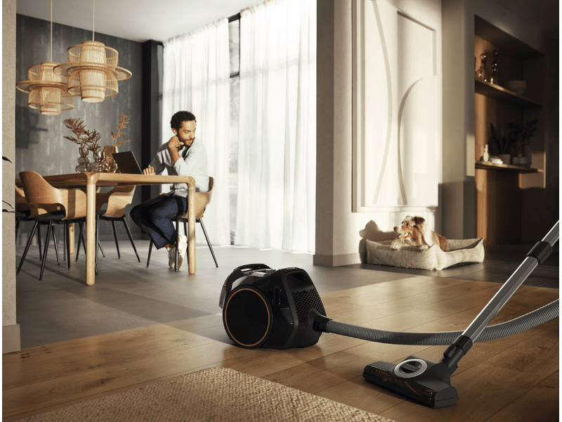 Miele Boost CX1 Cat & Dog PowerLine Porszívó, Obszidiánfekete