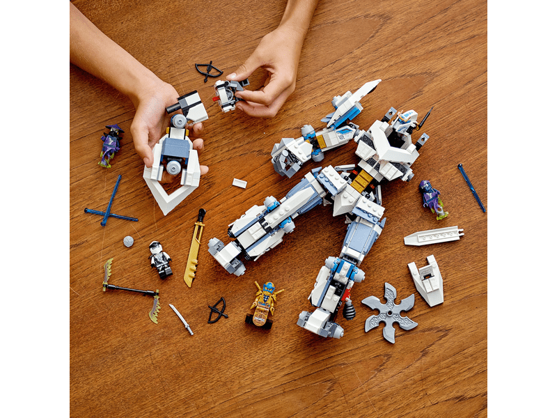 LEGO® NINJAGO® Zane mechanikus Titánjának csatája (71738)