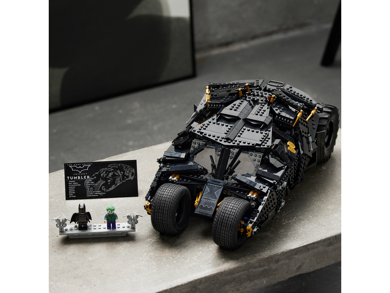 LEGO DC Batman Batmobile Tumbler