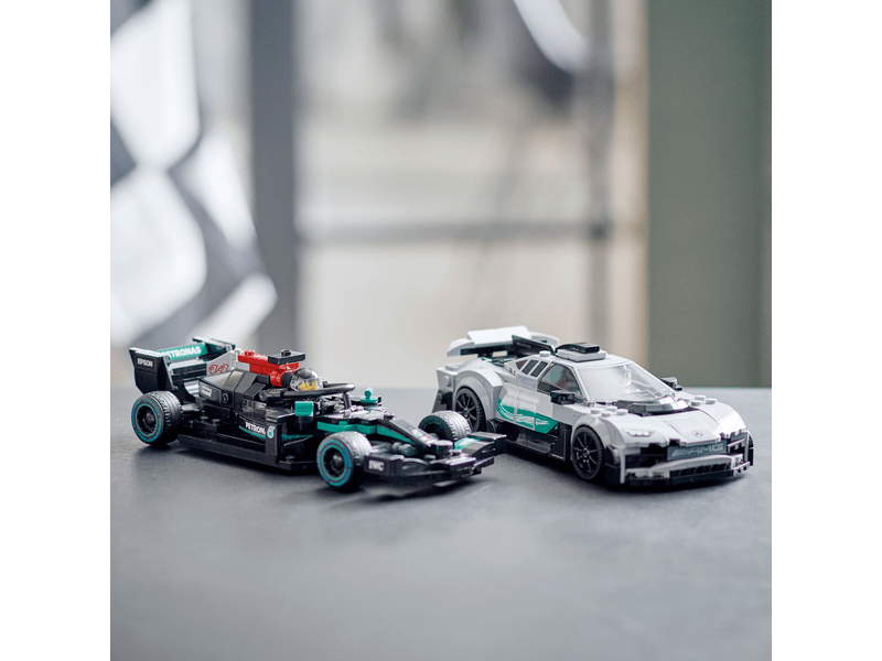 LEGO® Speed Champions Mercedes-AMG F1 W12 E Performance & Mercedes-AMG Project One (76909)