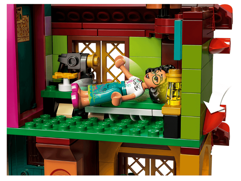 LEGO® I Disney Princess™ A Madrigal család háza (43202)