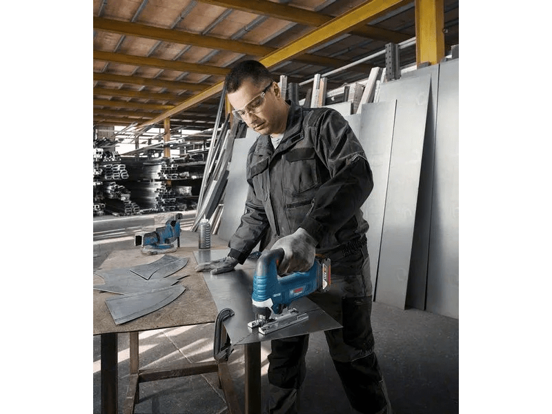 Bosch GST 185-LI akumulatorska ubodna pila