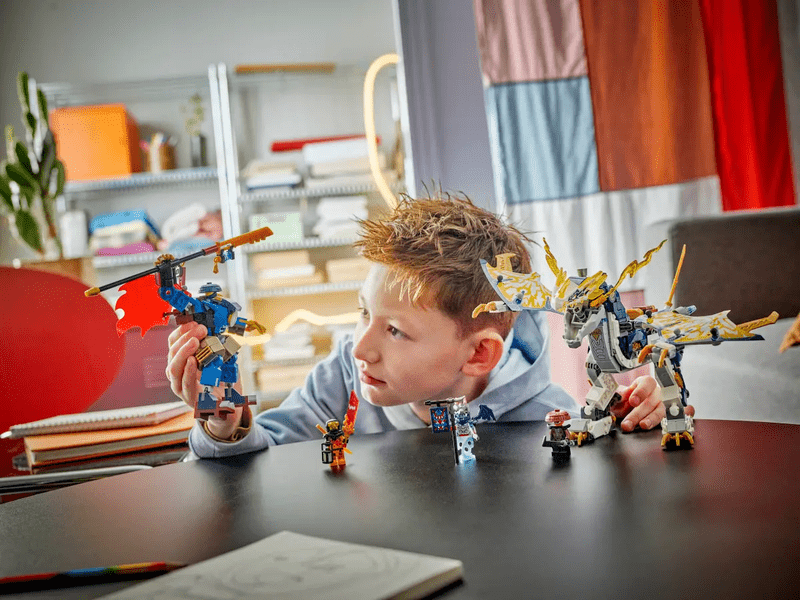 LEGO® Ninjago® Rouge robot jahača zmaja (71843)