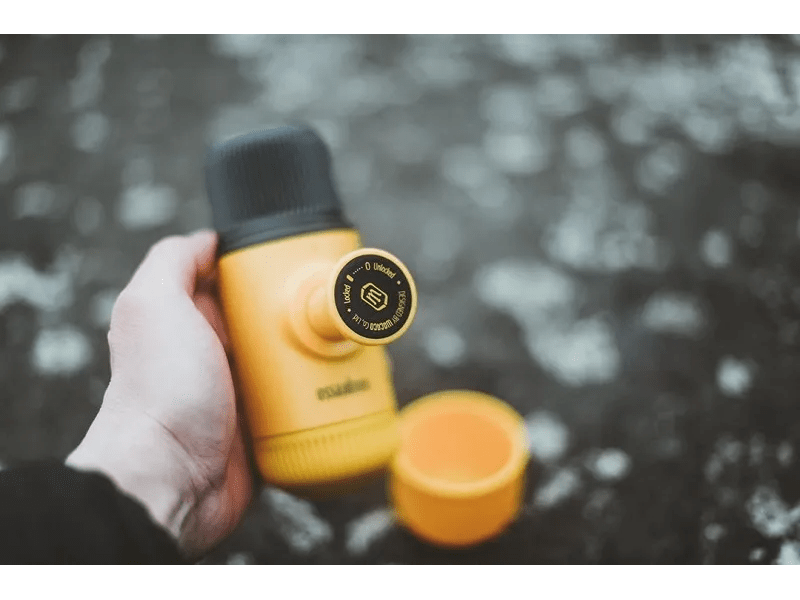 Nanopresso Petrol hord kávéfőző sárga