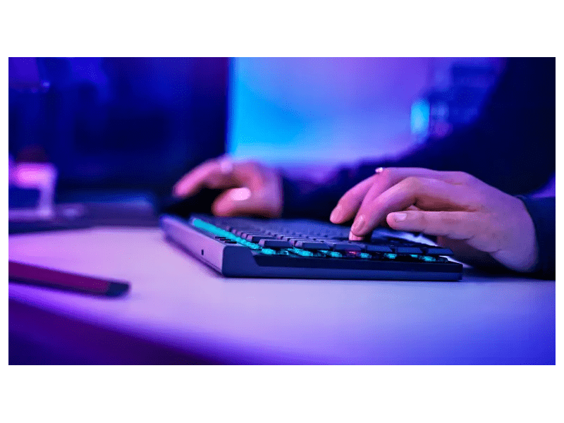 Logitech G515 Lightspeed TKL Billentyűzet, HU, fekete