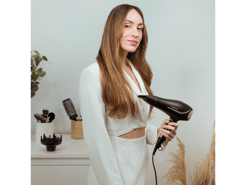 Cecotec 4201 Bamba IoniCare Elegance Hajszárító, fekete