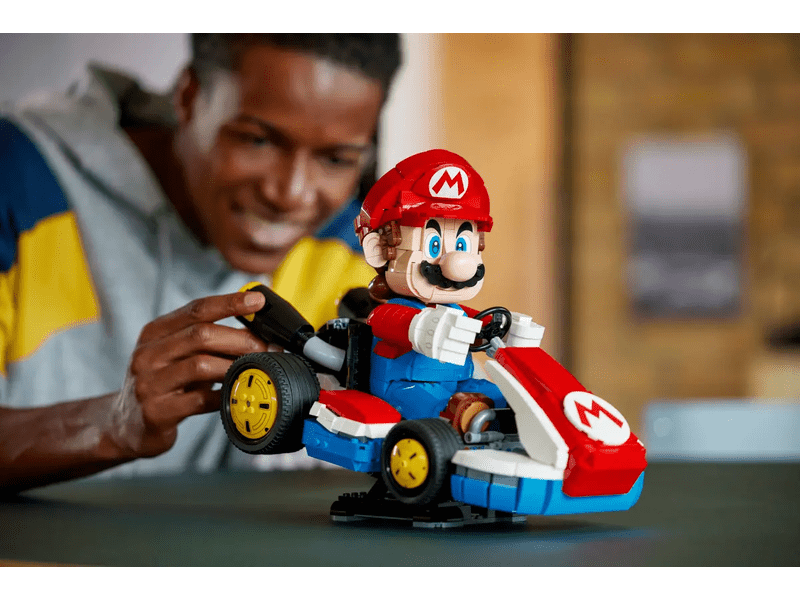 LEGO® Mario Kart™: Mario & Standard Kart (72037)