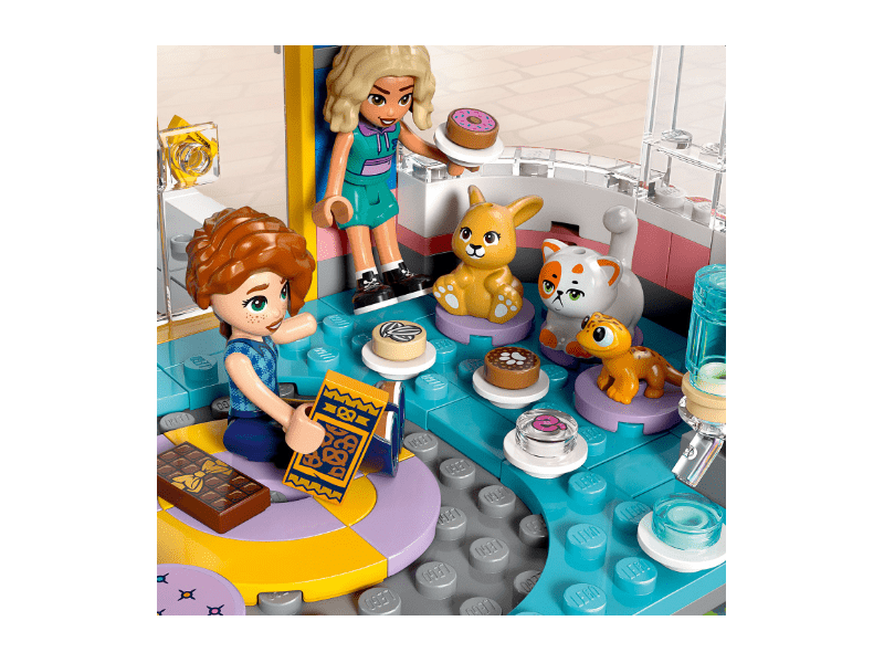LEGO® Friends Heartlake City klubház (42689)