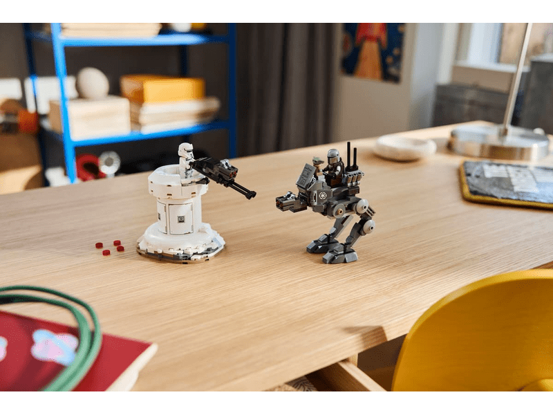 LEGO® Star Wars: A Mandalóri és Grogu™ AT-RT támadás (75444)