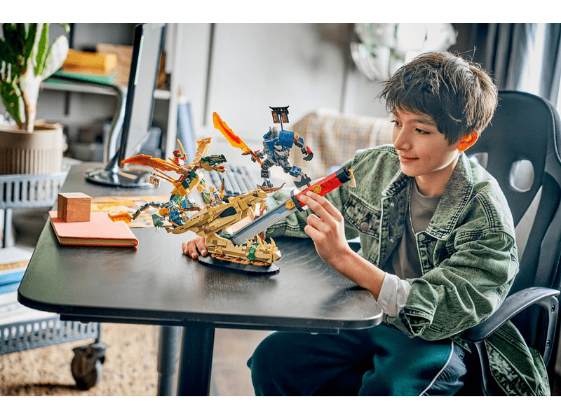 LEGO® Ninjago® Összecsapás a Sárkány Kardjánál (71871)