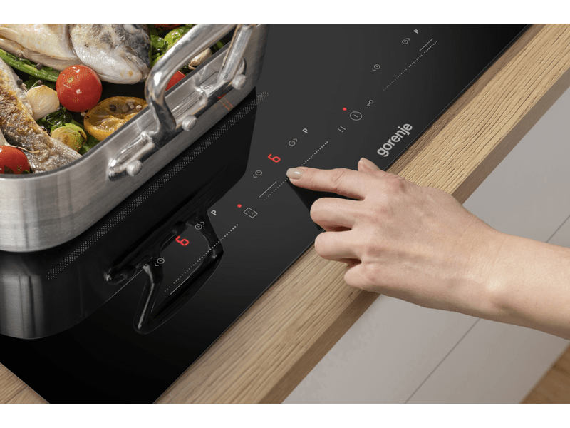 Gorenje BPS6737E04DBG Beépíthető sütő + Gorenje GI6442BSCE Indukciós főzőlap