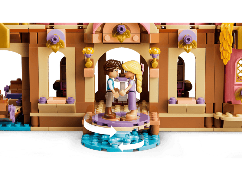 LEGO® Disney Princess Aranyhaj kastélya (43297)