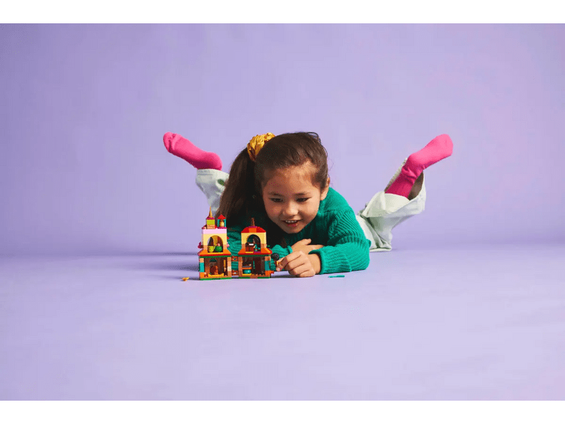 LEGO® Disney Encanto  mini kuća (43261)