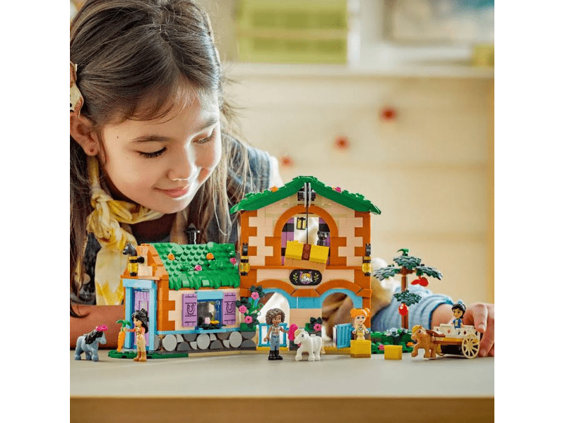 LEGO® Friends Farma ponija i štala (42654)