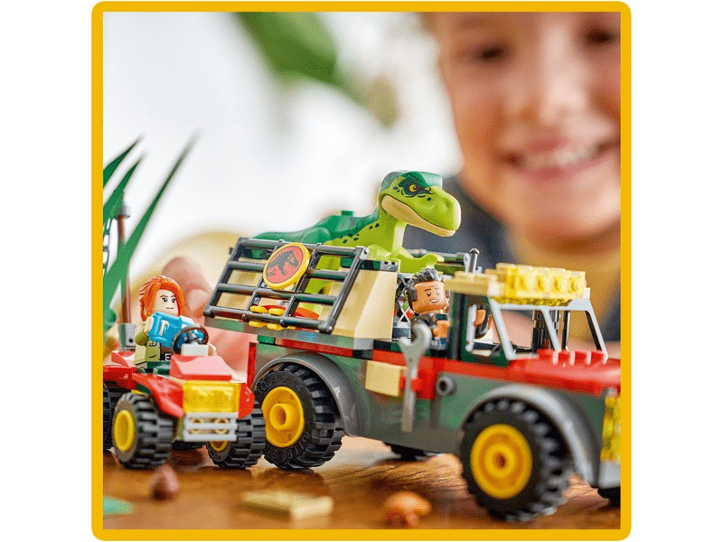 LEGO® Jurassic World Fiatal T-rex szállító teherautó (77978)
