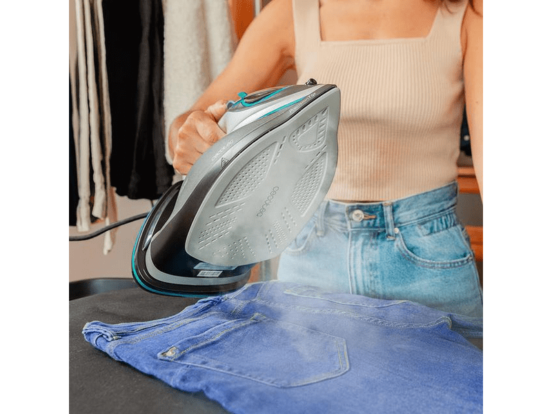 Cecotec IronHero 3100 Akkus gőzölős vasaló