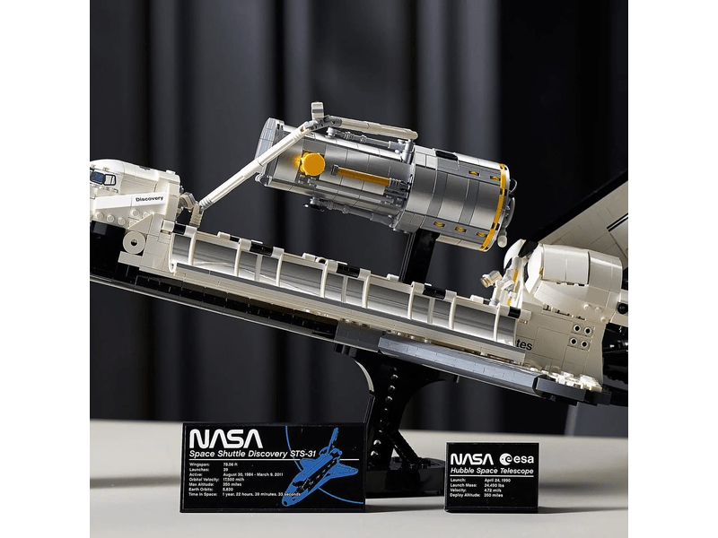 LEGO Icons A NASA Discovery űrsiklója