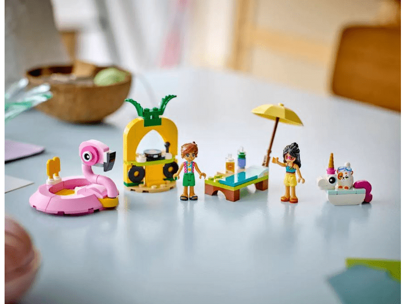 LEGO® Friends Zabava uz bazen s plamencem i jednorogom (42658)