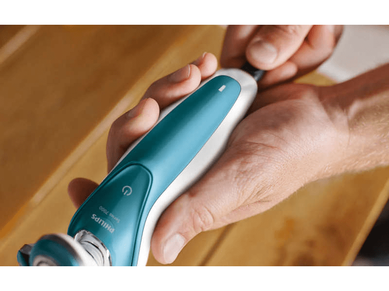 PHILIPS S7370/12 Series 7000 elektromos borotva nedves és száraz használatra