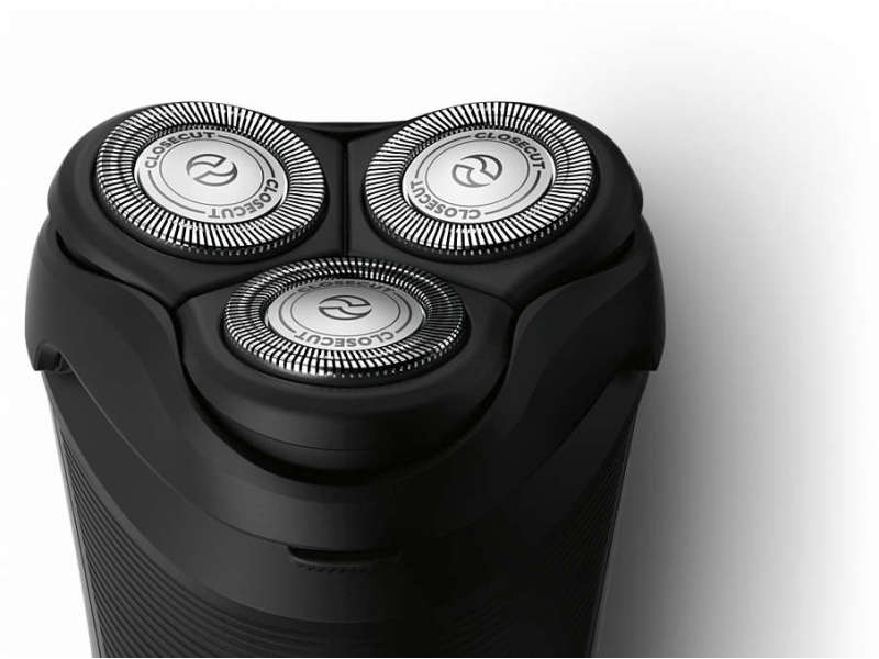 PHILIPS S1110/04 elektromos borotva