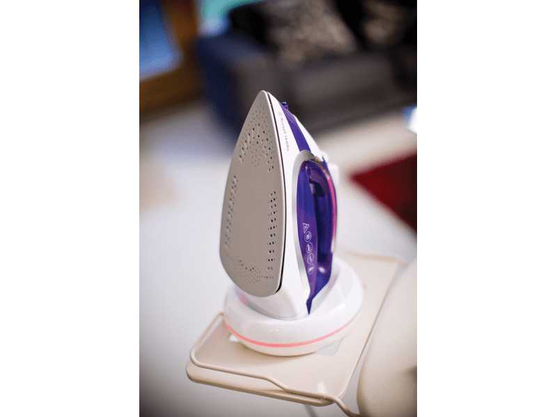 RUSSELL-HOBBS 23300-56 SUPREME STEAM BEŽIČNA GLAČALO