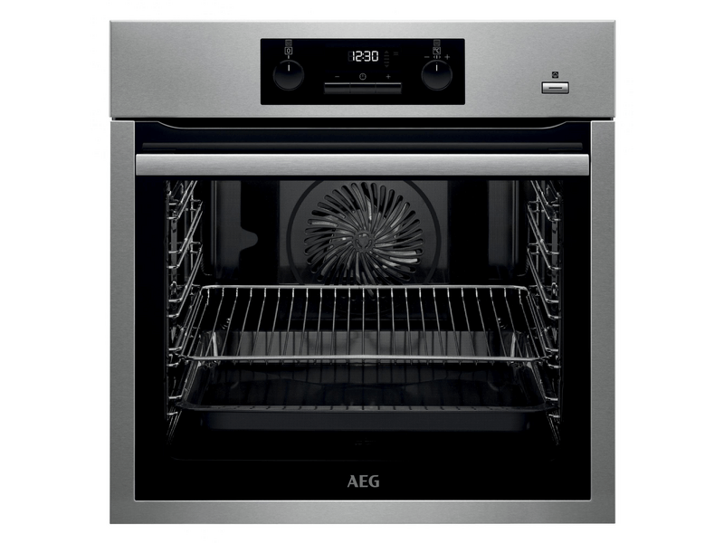 AEG BPS351120M SteamBake beépíthető sütő gőzfunkcióval, pirolitikus tisztítás