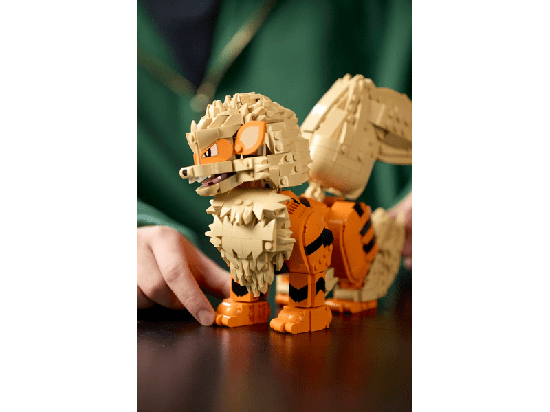 LEGO® Pokémon™ Arcanine (72160)