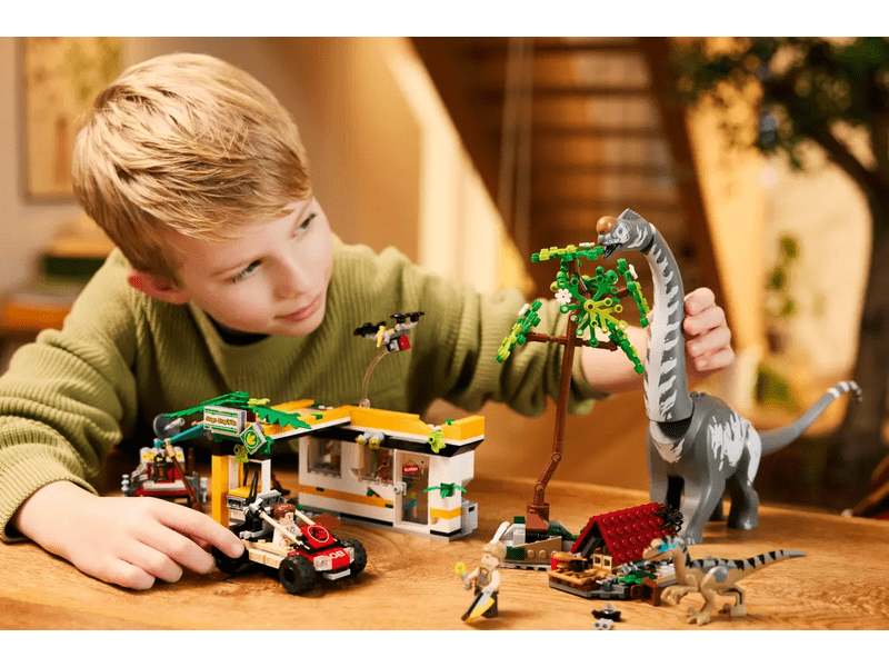 LEGO® Jurassic World™ A raptor és a Titanosaurus keresése (76973)