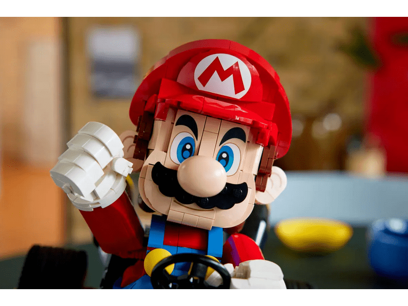 LEGO® Mario Kart™: Mario & Standard Kart (72037)