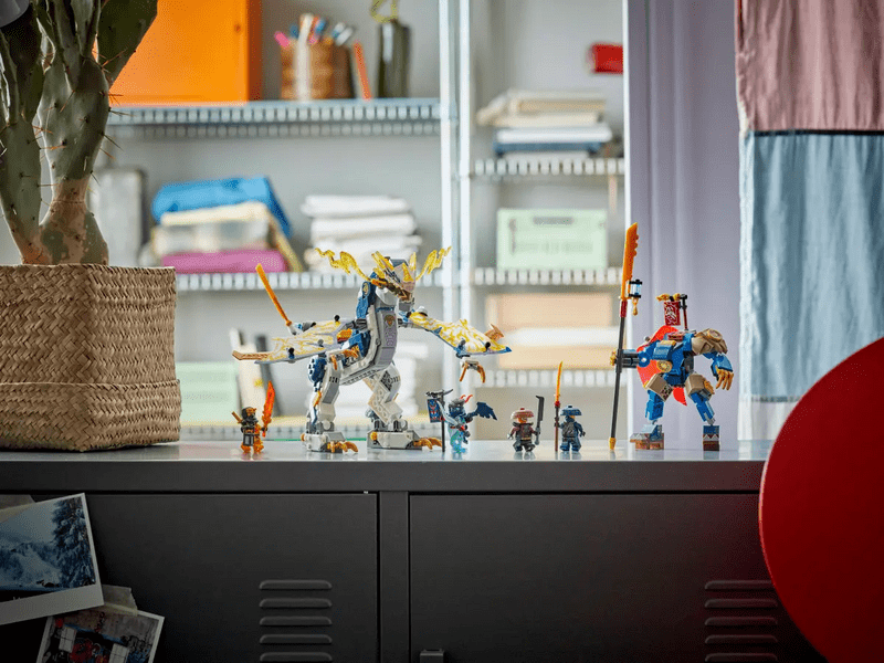 LEGO® Ninjago® Rouge robot jahača zmaja (71843)