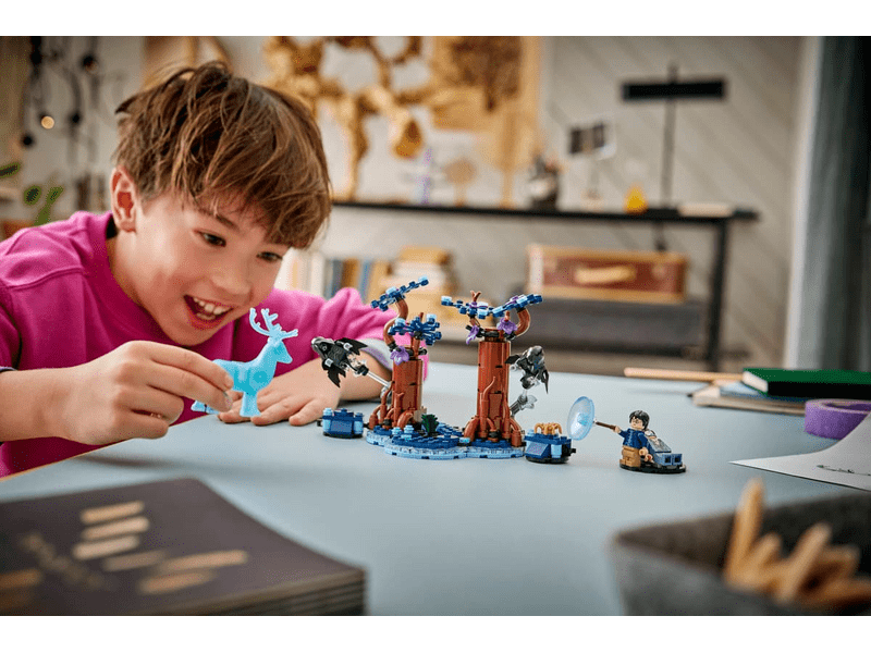 LEGO® Harry Potter™ A Tiltott Rengeteg: Expecto Patronum (76475)