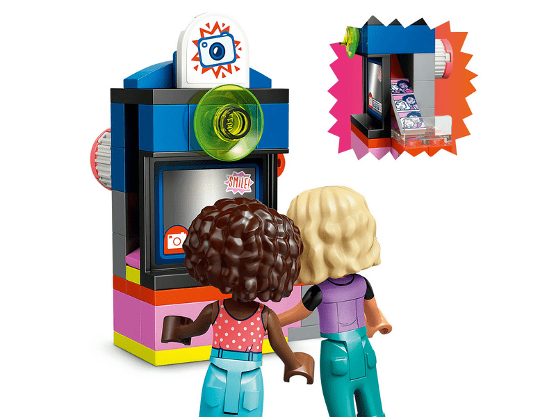 LEGO® Friends Frizerski salon i trgovina frizerskom opremom (42662)