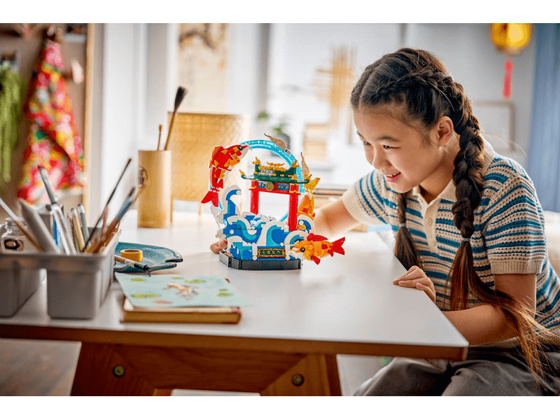 LEGO® A bőség koi pontya (80120)