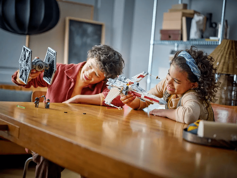 LEGO® Star Wars™ TIE Fighter és X-Wing mix (75393)