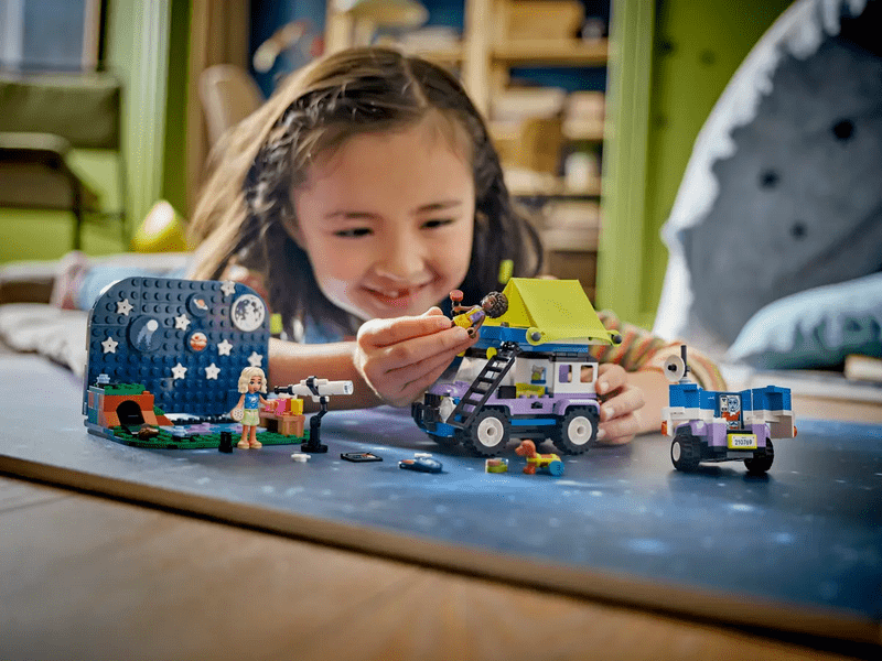 LEGO® Friends Kamper kombi koji promatra zvijezde (42603)