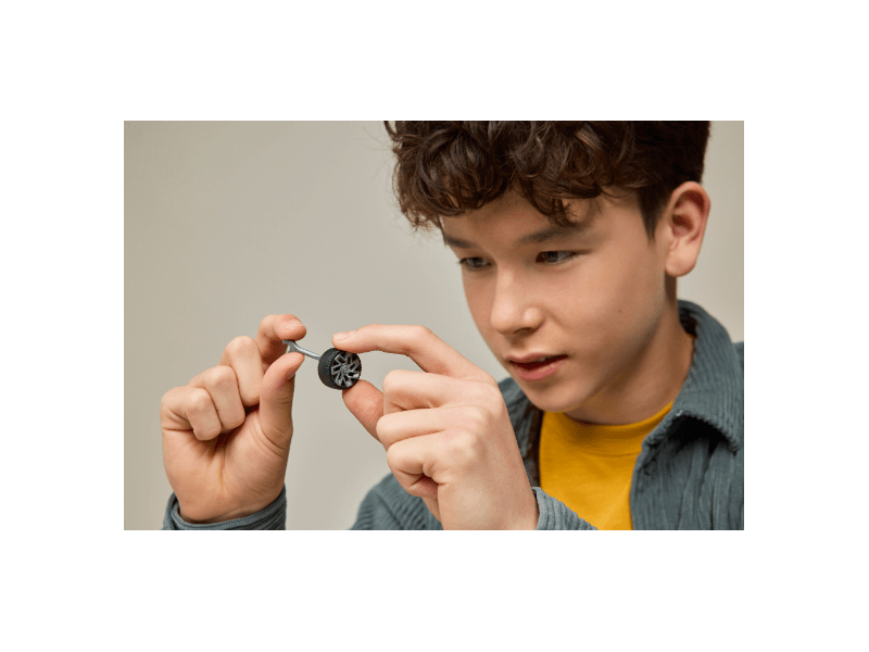 LEGO® Speed Champions Bugatti Centodieci hipersportski automobil (77240)