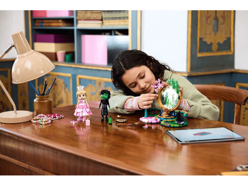 LEGO® Wicked figure Elphaba i Glinda (75682)