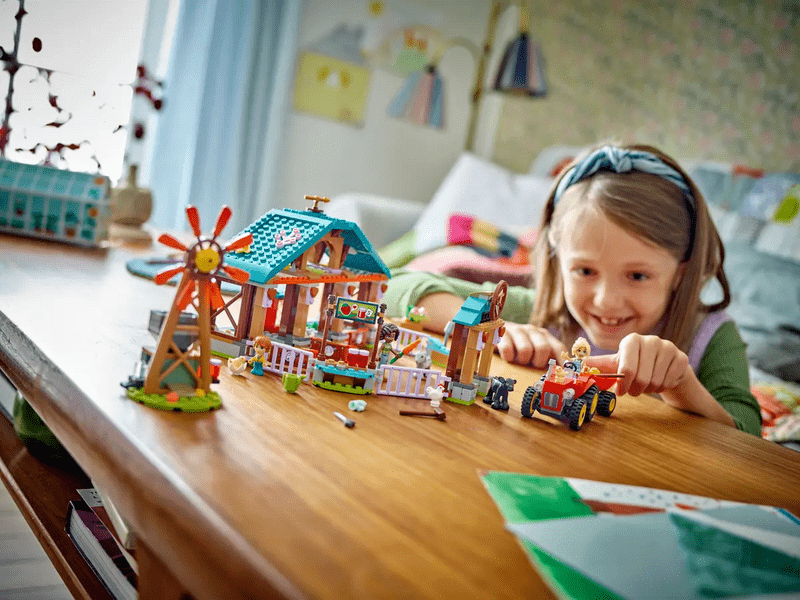 LEGO® Friends Menedékhely háziállatoknak (42617)