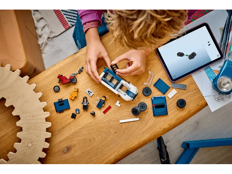 LEGO® City Rendőrségi fogolyszállító (60479)