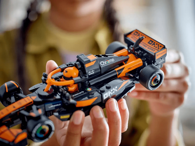LEGO® Speed Champions McLaren F1® Team trkaći automobil MCL38 (77251)