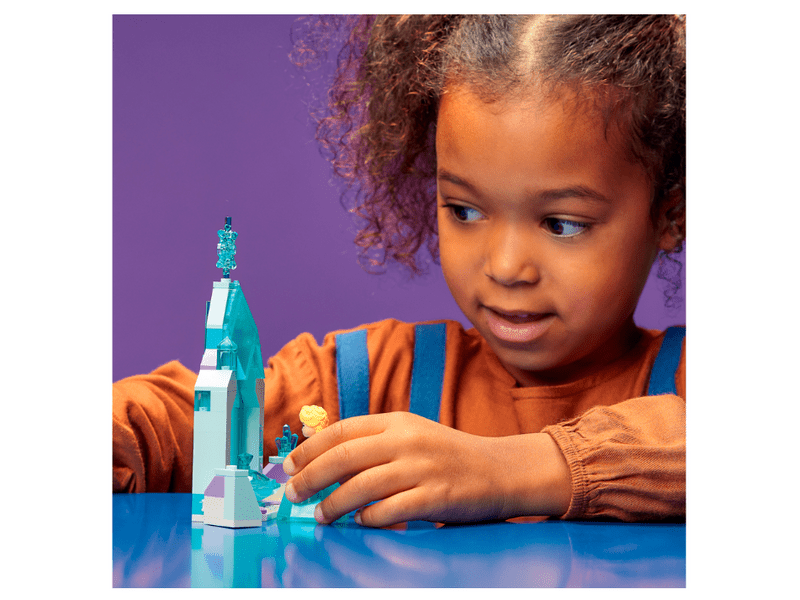 LEGO® I Disney Frozen Elsa kastélykertje (43199)