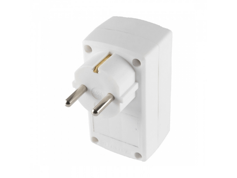 HOME NV 131/WH 2x euro + földelt hálózati elosztó