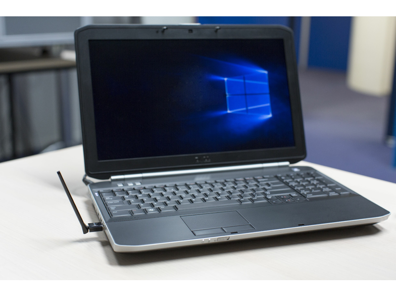 König Vezeték Nélküli USB-adapter AC600 2.4/5 GHz (Dual Band) Wi-Fi Fekete (CSWNDAC600A)